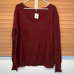 NWT Free People 100% Cashmere V-neck Sweater Maroon Size Medium Women’s